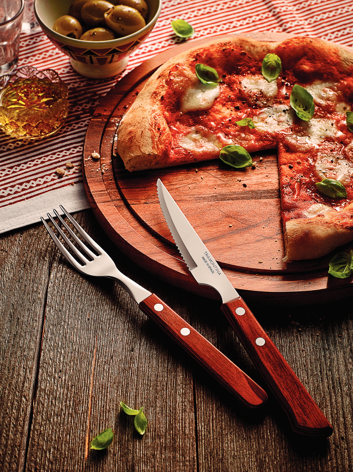 Churrasco Steak Knife Serrated Narrow Blade with Polywood Handle Red 102mm