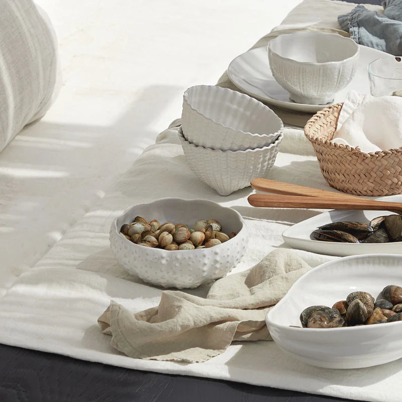 Aparte White Round Shell Footed Bowl 142mm / 530ml