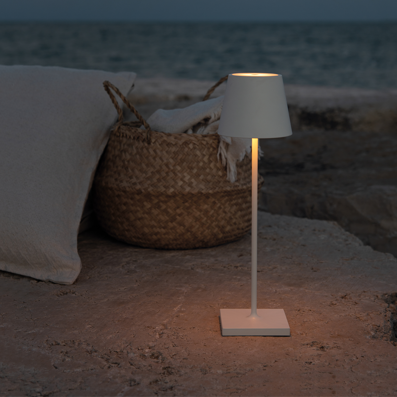 Poldina Pro Matt White LED Table Lamp