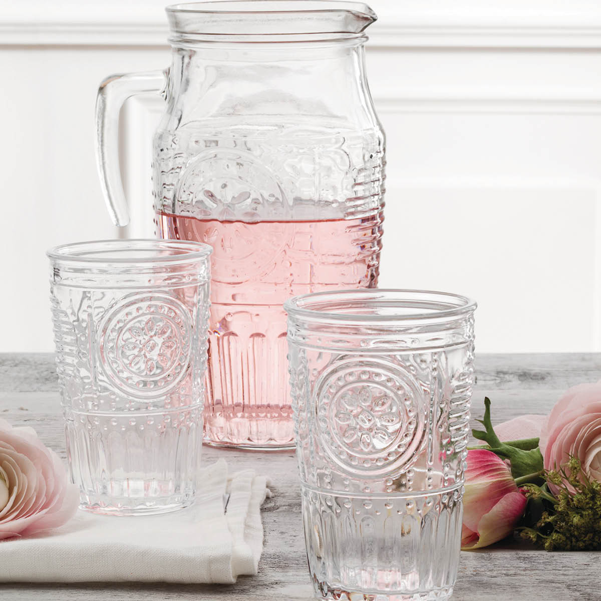 Romantic Water Pitcher 1945ml With Lid &amp; Ice Chamber