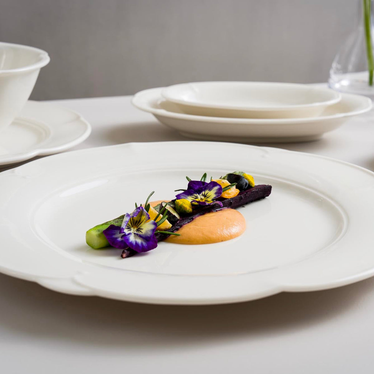 Nicole Flat Plate 160mm