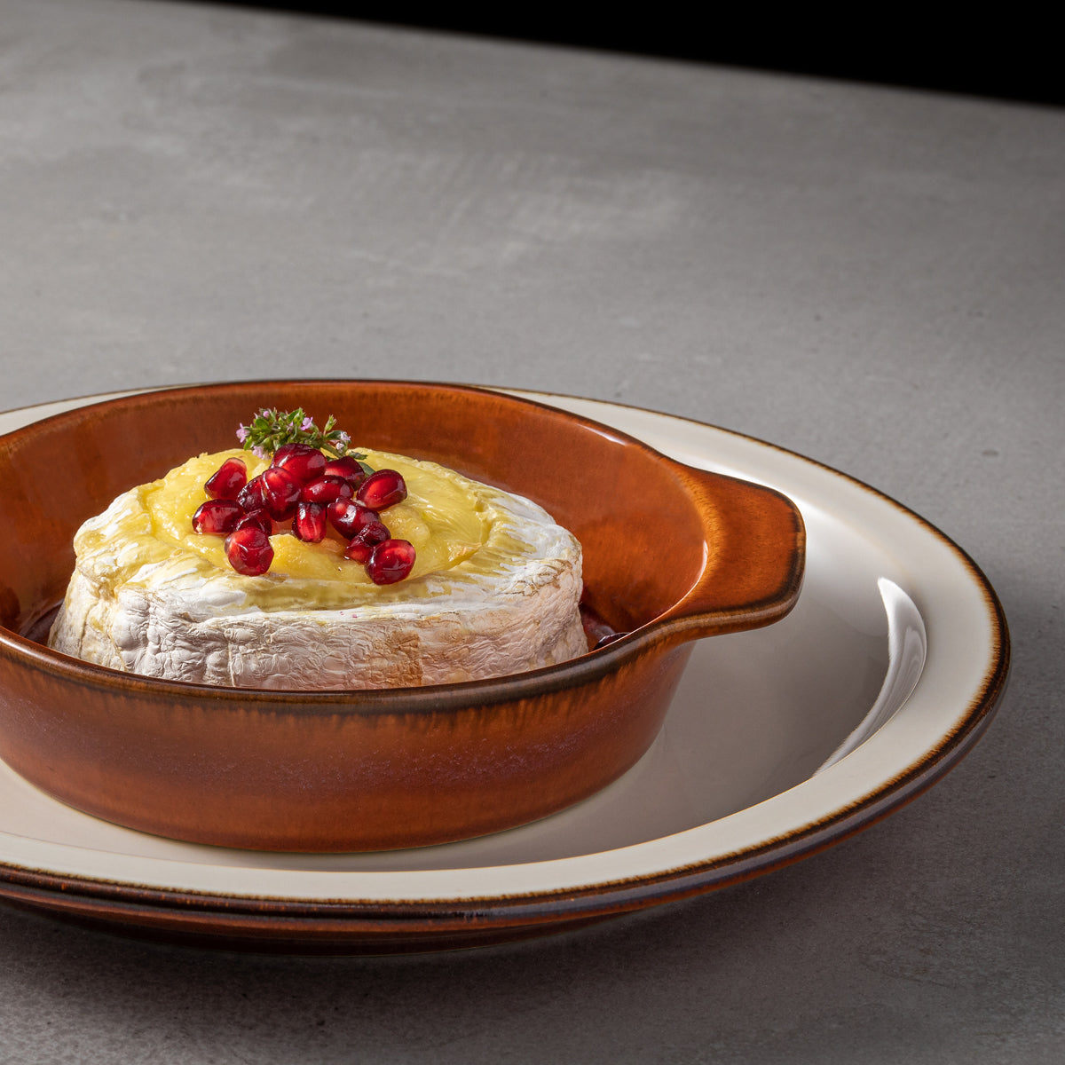 Poterie Caramel Round Gratin 360ml