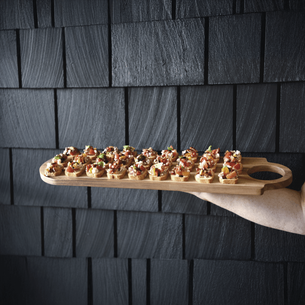Serve Natural Acacia Oval Board with Loop Handle 560x150x15mm