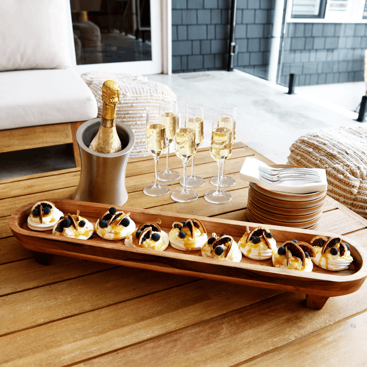Serve Natural Acacia Oval Server with Legs 710x150x80mm