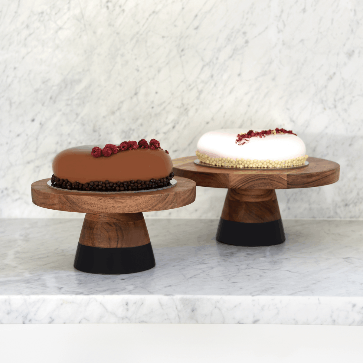 04748 Chef Inox Serve Acacia Round Cake Stand Black Boarder 300x140mm Tomkin Australia Hospitality Supplies