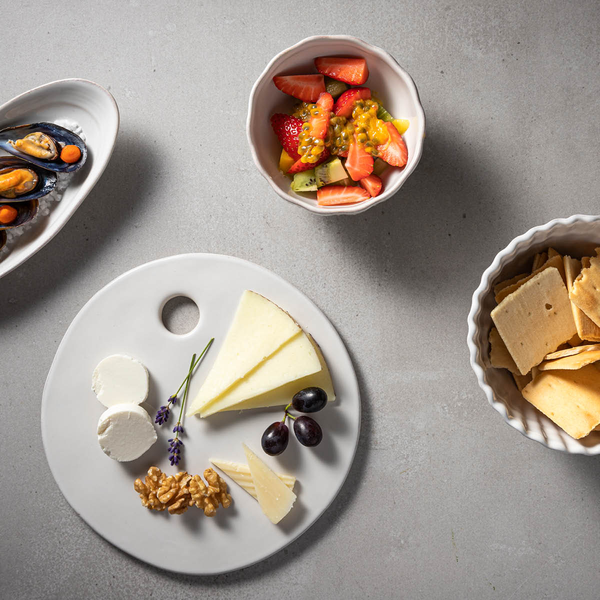 300132 Costa Nova Aparte White Round Shell Bowl 138mm / 520ml Tomkin Australia Hospitality Supplies