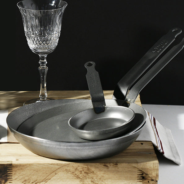 DEBUYER37120 De Buyer Carbone Plus Frypan Round 200mm Tomkin Australia Hospitality Supplies