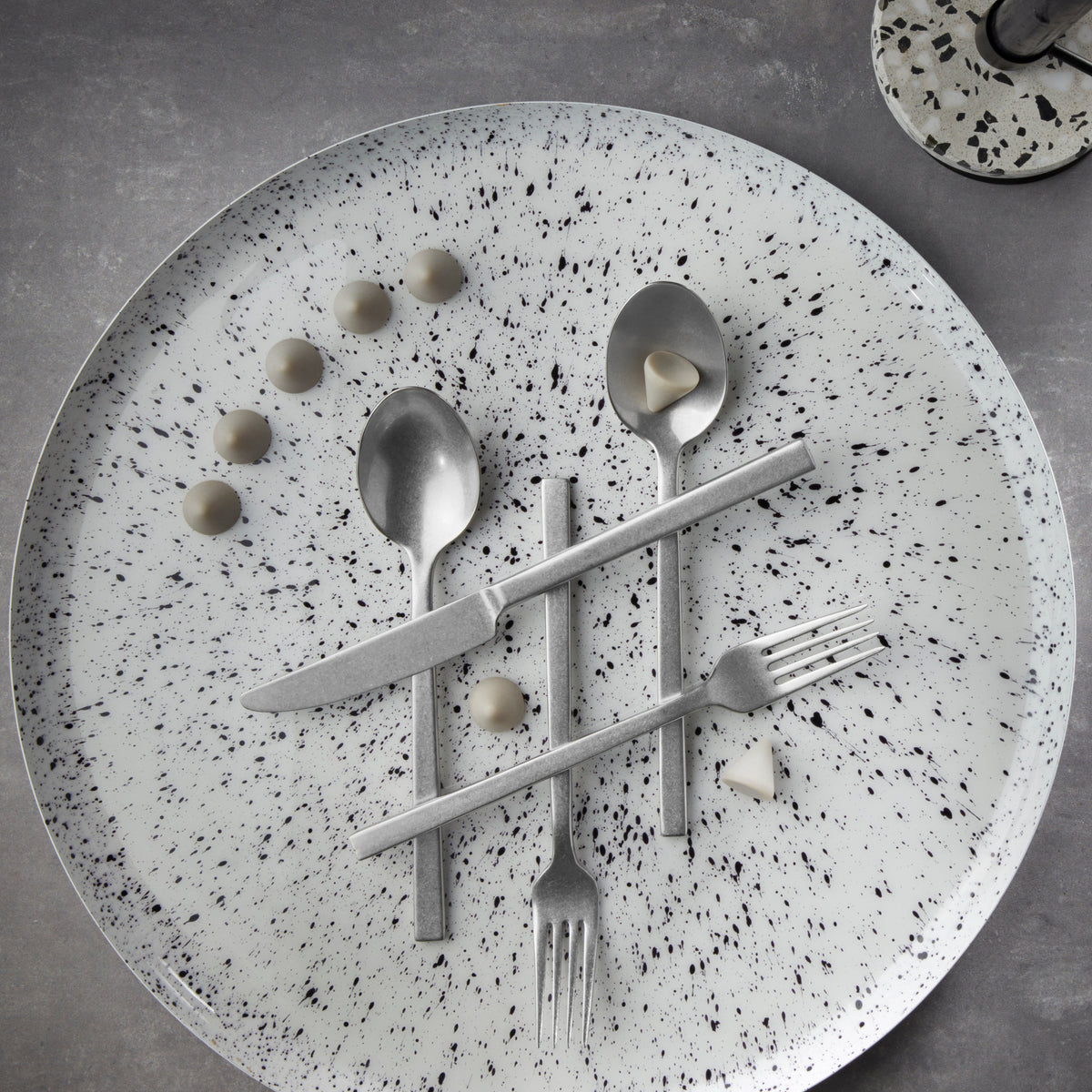 Profile Table Knife