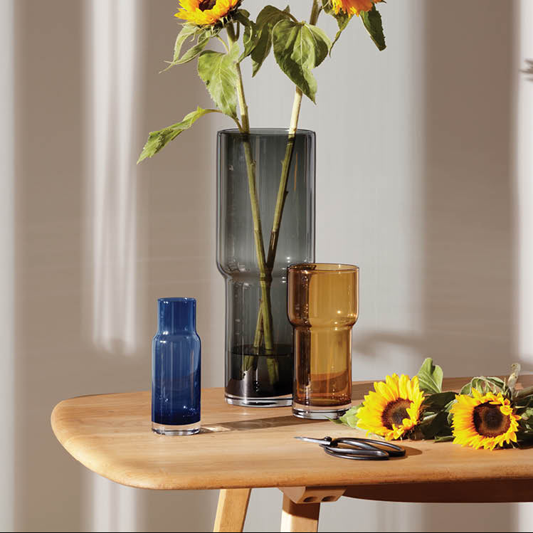 Utility Vase Sapphire 190mm