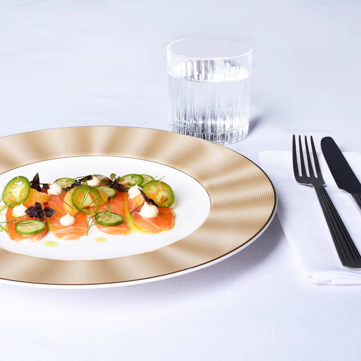 Silk Champagne Oval Plate Wide Rim 362mm