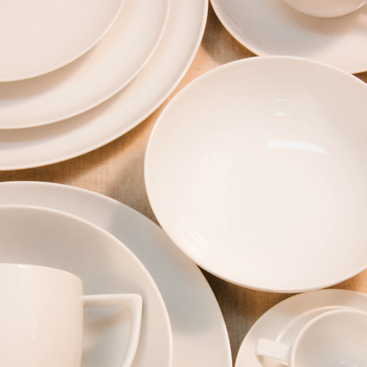 96470 Patra Porcelain Alto Round Plate Flate Couple (410117) Tomkin Australia Hospitality Supplies