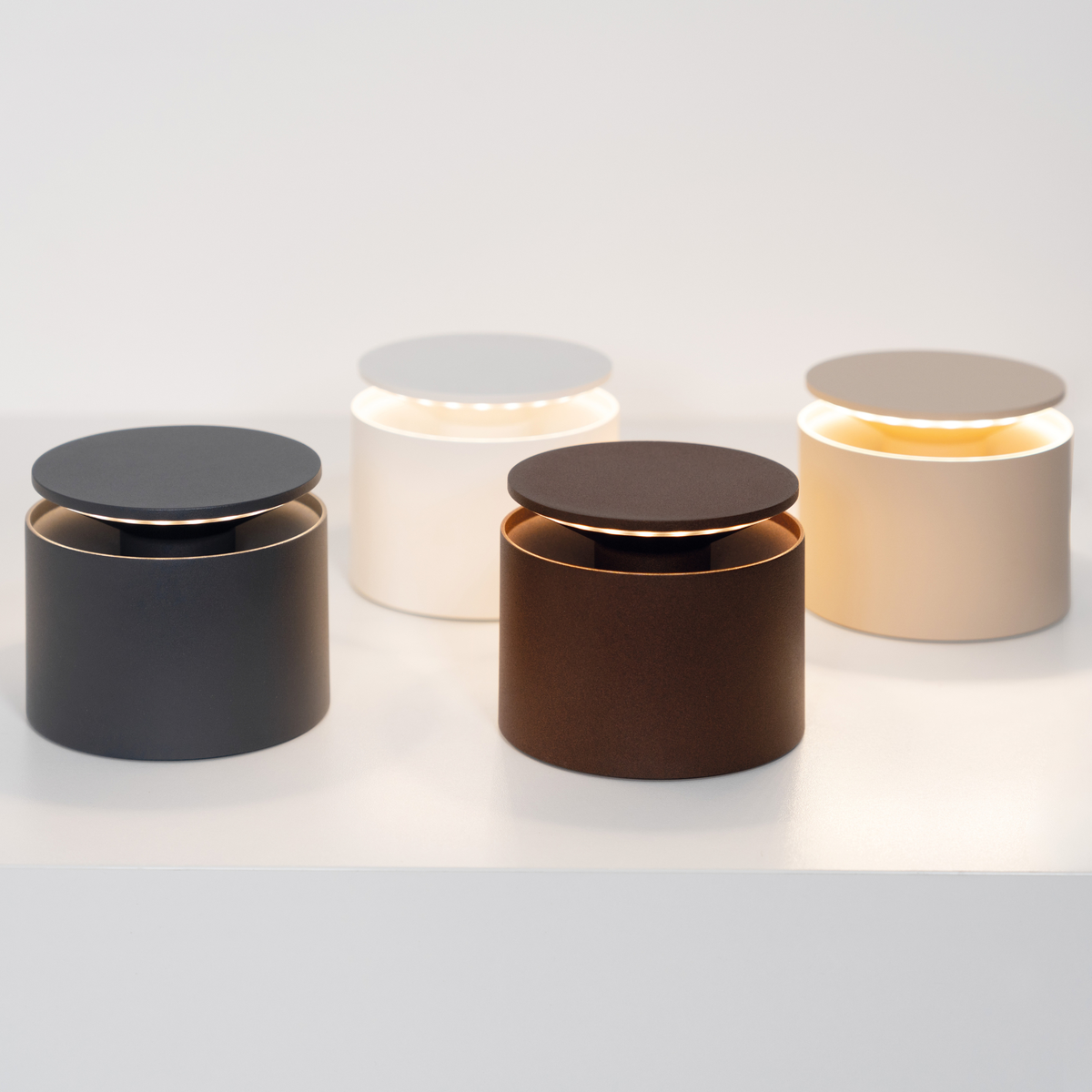 Push-Up Pro Sandy Sand LED Table Lamp