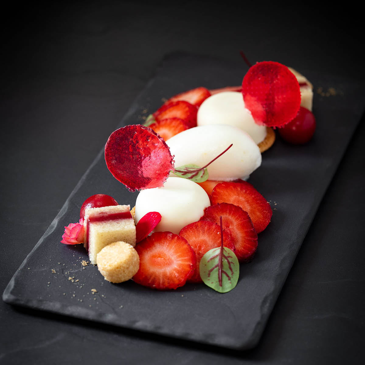 Basalt Square Plate 150x150mm