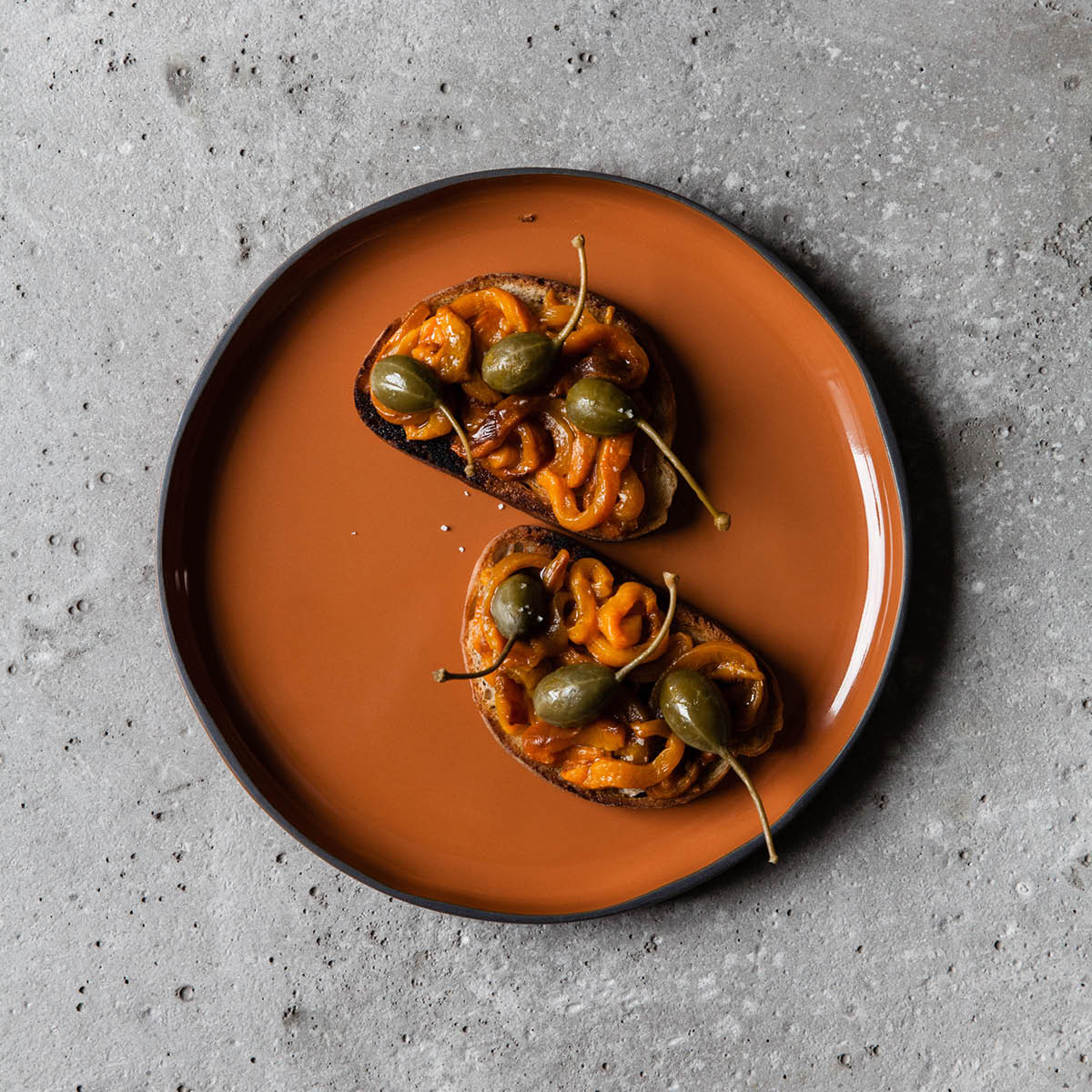 Caractere Cinnamon Round Plate 280mm