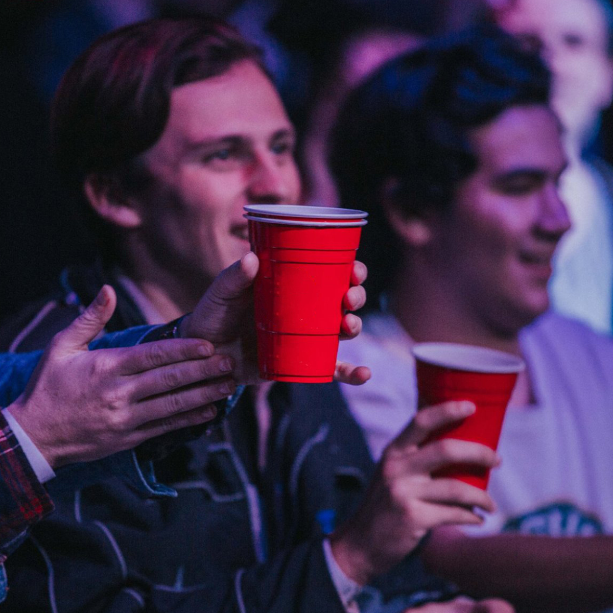 Redds Minis Red Cup 285ml