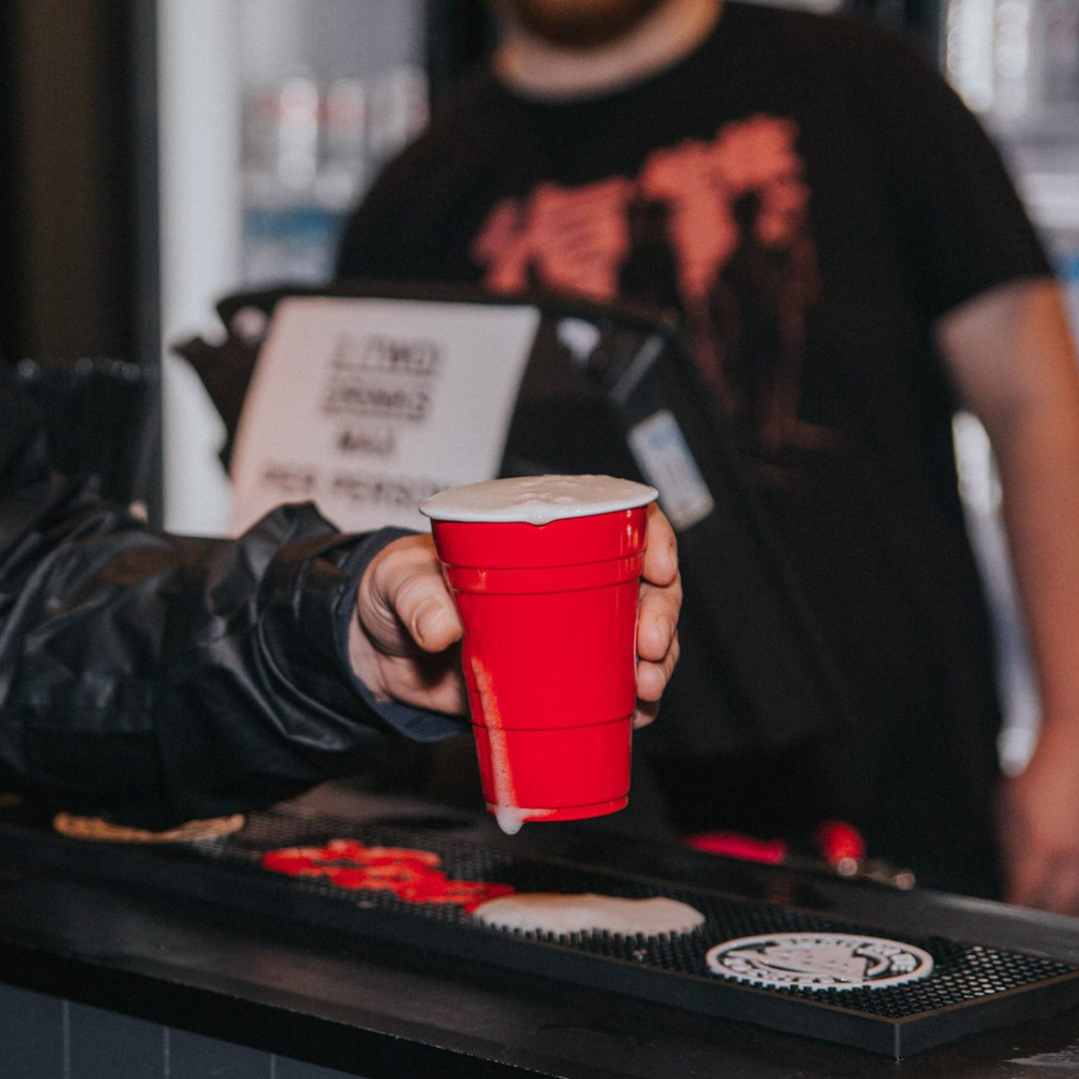 Redds Minis Red Cup 285ml