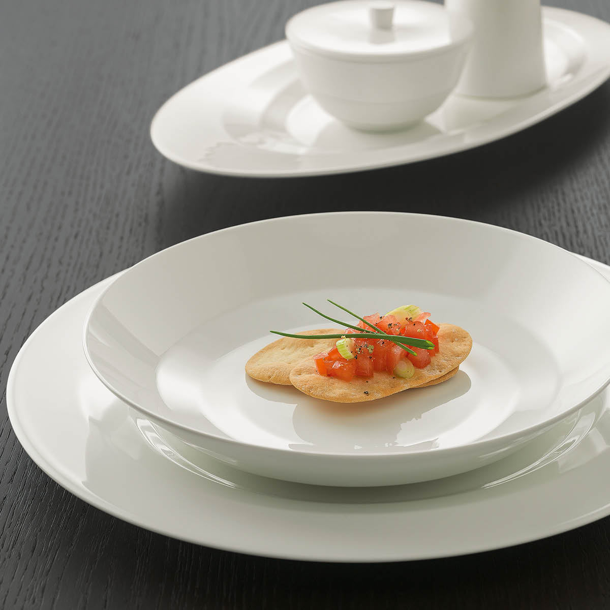 Allure Oval Asymmetric Platter 300x160mm