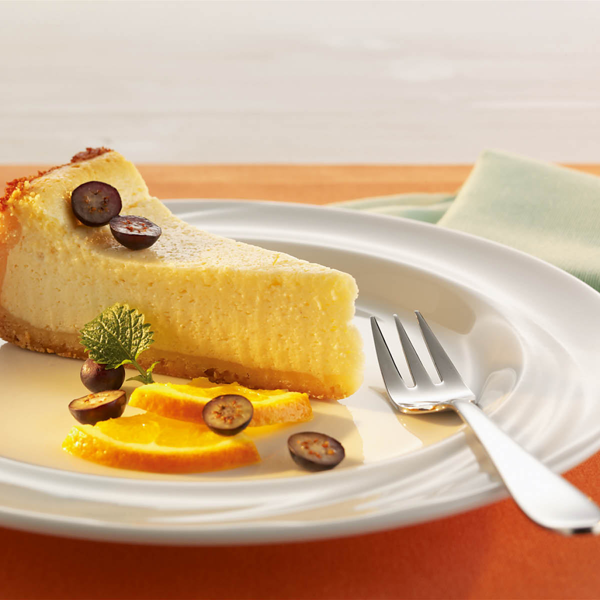 Donna Senior Decor Round Flat Rim Plate with Medium Blue Narrow Band 240mm