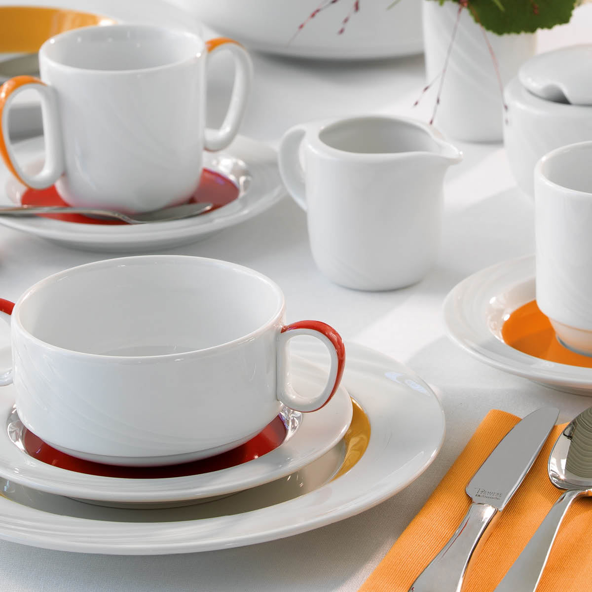 Donna Senior Decor Stackable Mug with Red Band 280ml