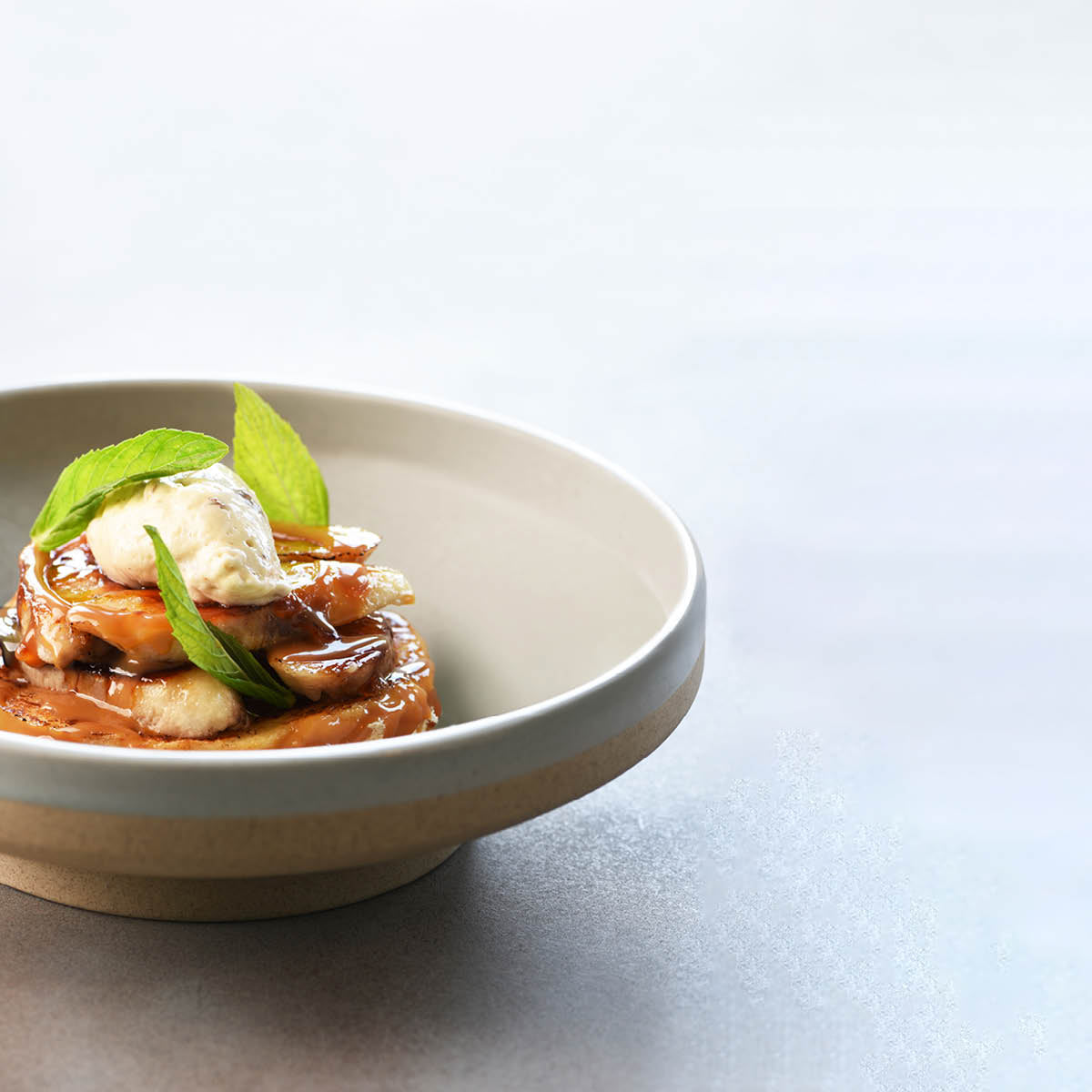 Soho Limestone Round Plate 257mm