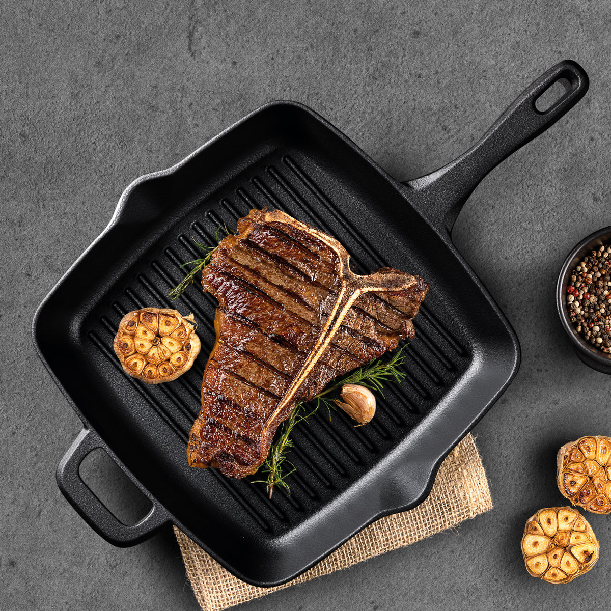 Fargo Cast Iron Skillet Grill Pre-Seasoned 470mmx302mmx67mm