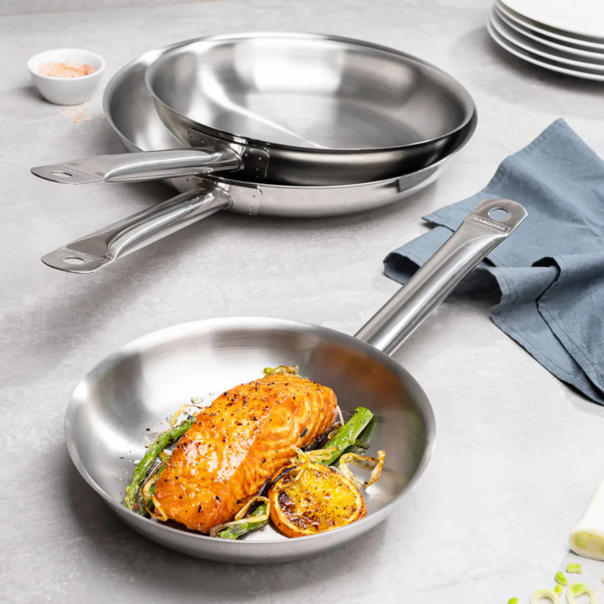 Professional Frypan Stainless Steel 200x49mm / 1.1Lt