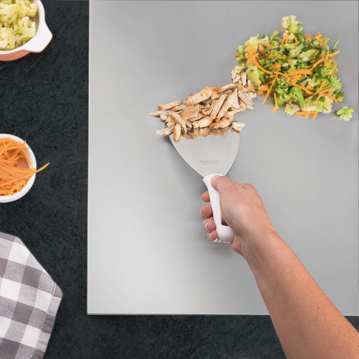 Professional Master Spatula Straight Wide White 21x102x219mm