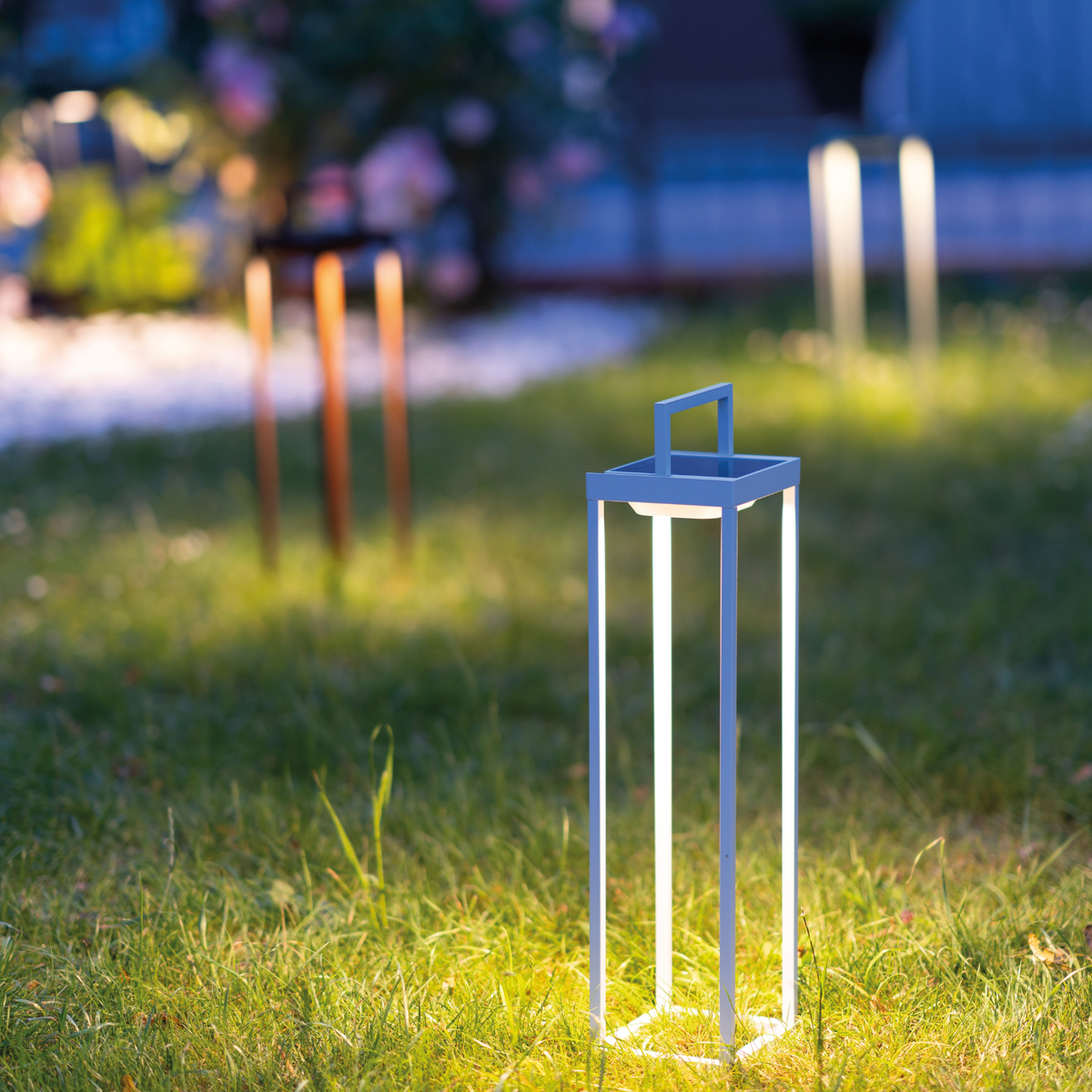 Home Solar 2 Matt White LED Floor Lamp 564mm