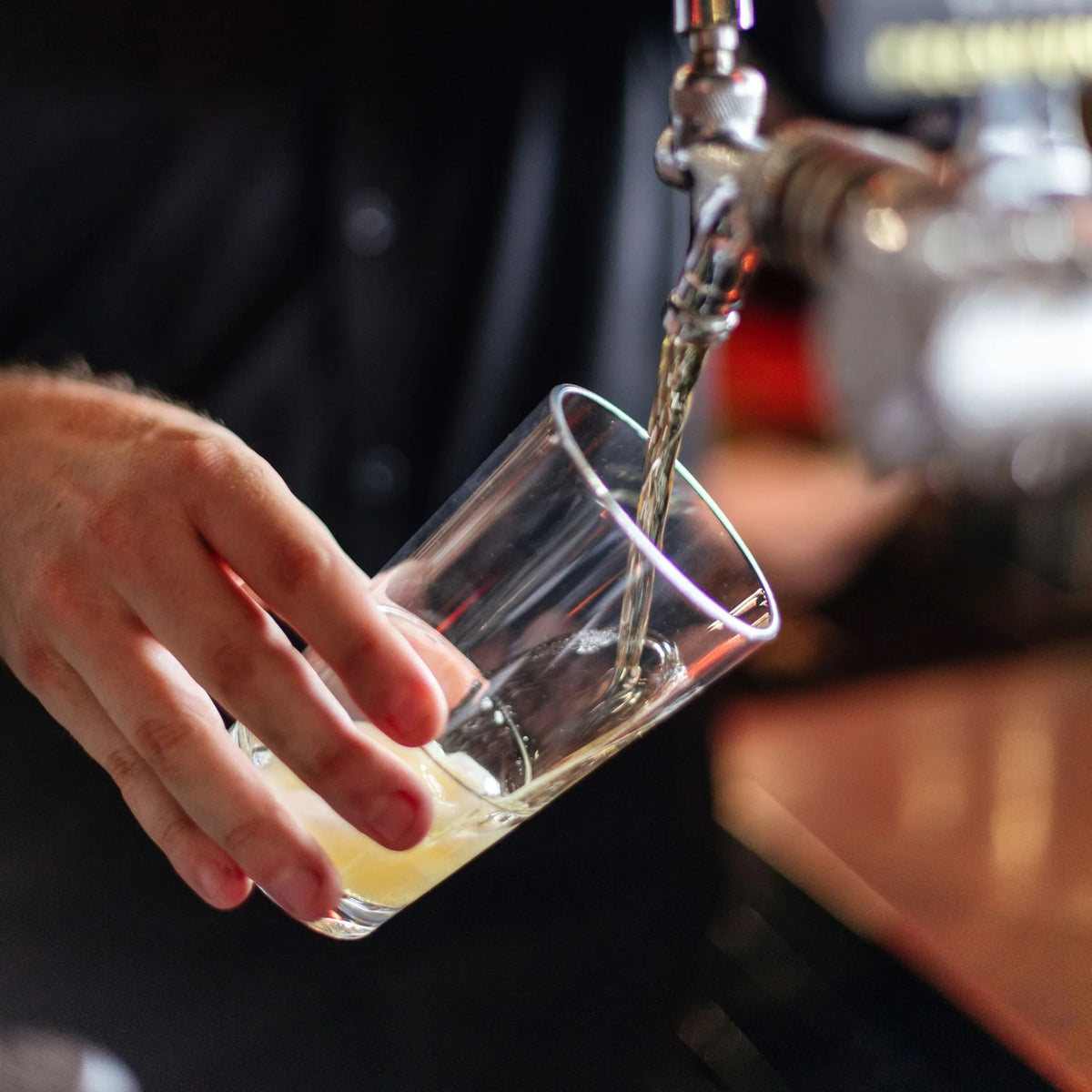 Essentials Hb Beer W&amp;M Certified, Nucleated 570ml