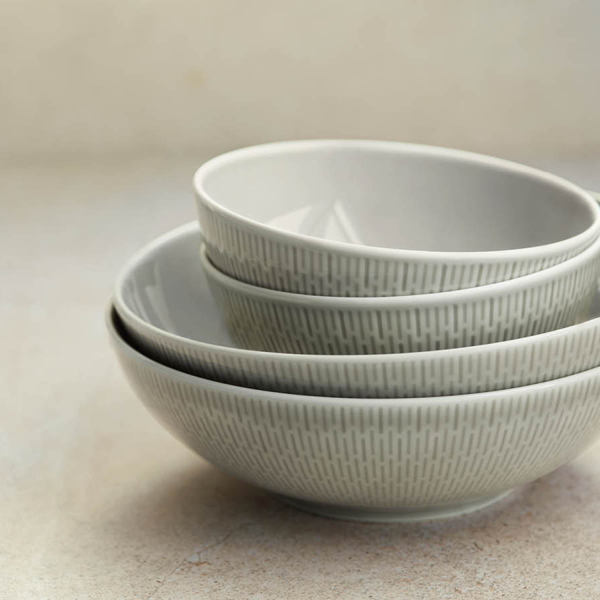 BHS6736166A Bauscher Bauscher Scope Glow Grey Round Coupe Relief Dish 160x44mm / 450ml Tomkin Australia Hospitality Supplies