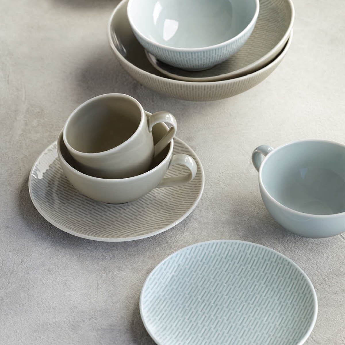 Scope Glow Grey Round Coupe Combi Saucer 160mm With Relief Design