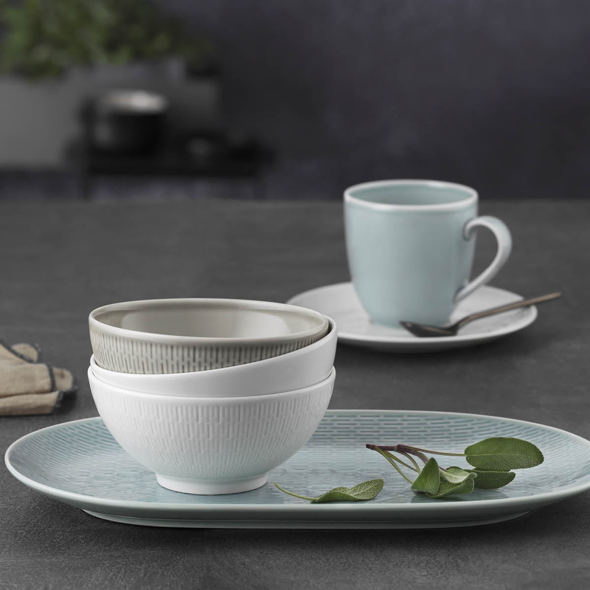 Scope Glow Sea Round Coupe Saucer 190mm With Relief Design