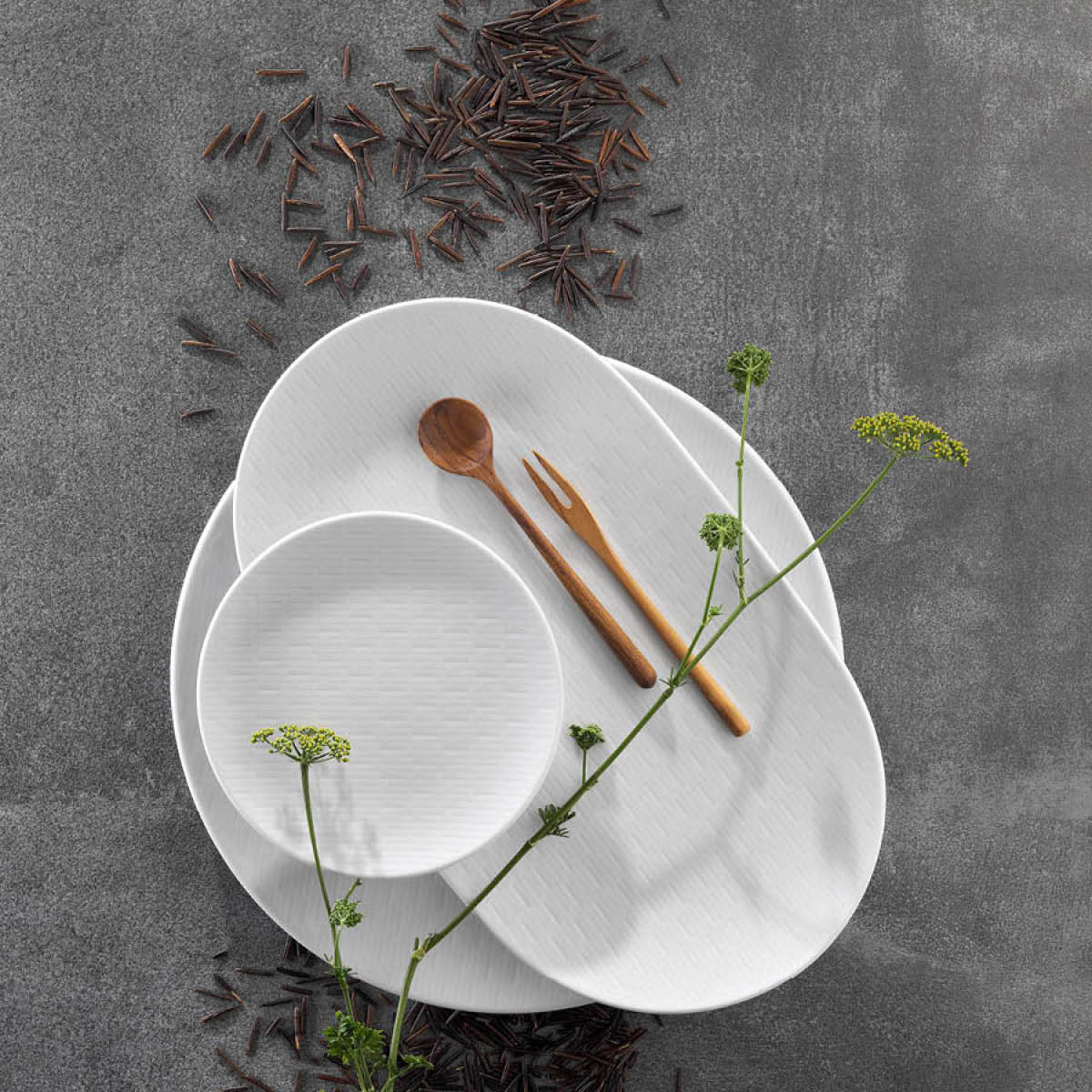 Scope Linea Round Coupe Plate 150mm With Relief Design