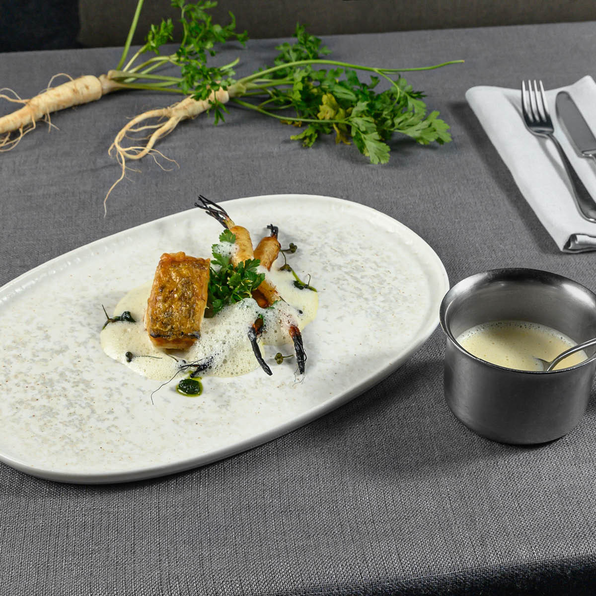 Lunar White Oval Dish 210x100x20mm