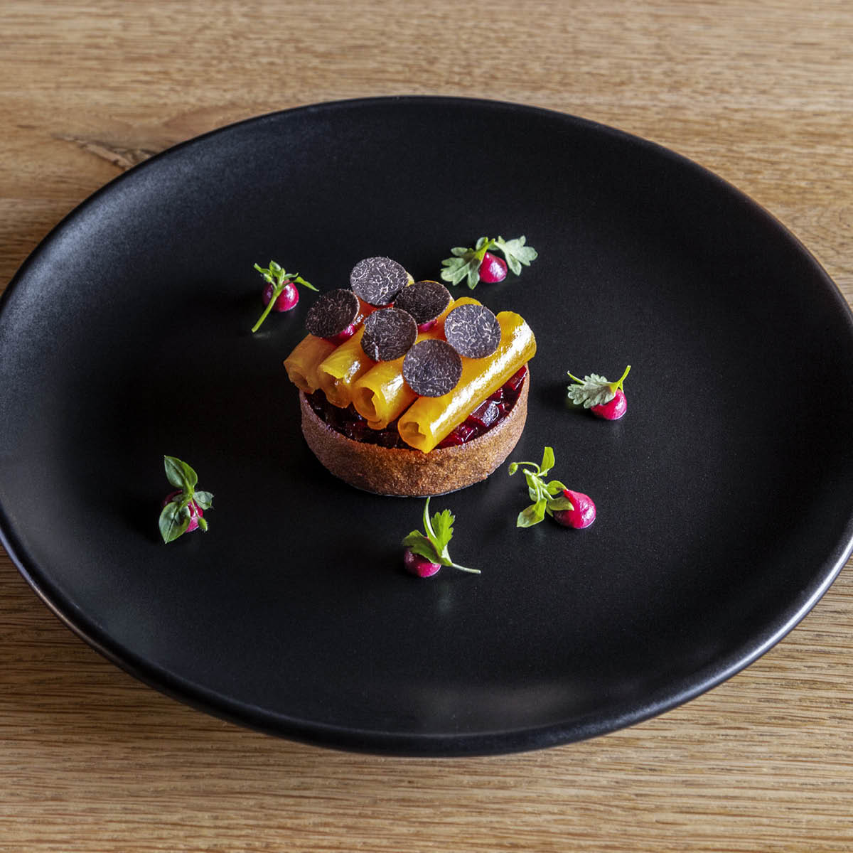 Notte Black Round Plate Wide Rim 280x18mm