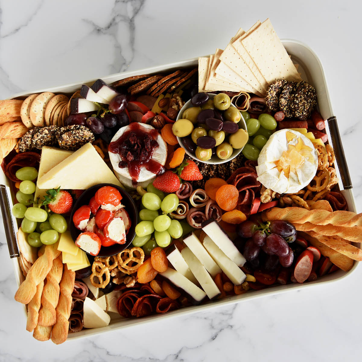 Coney Island Creme Rectangular Tray with Leather Handle 485x335x75mm