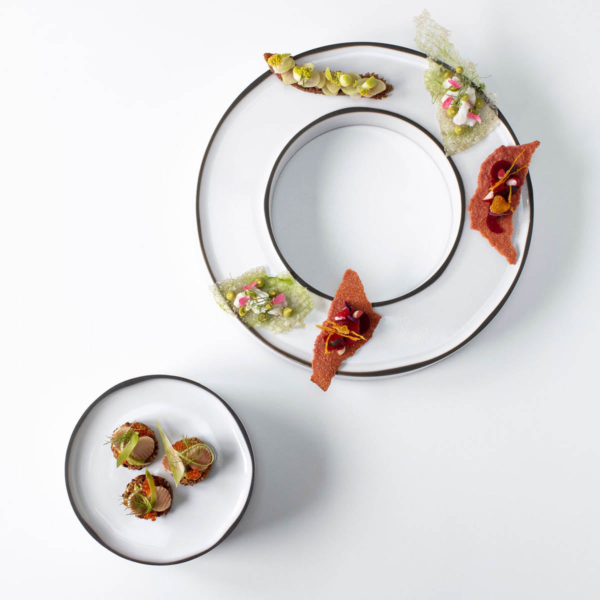 Caractere White Cumulus Centrepiece 275mm