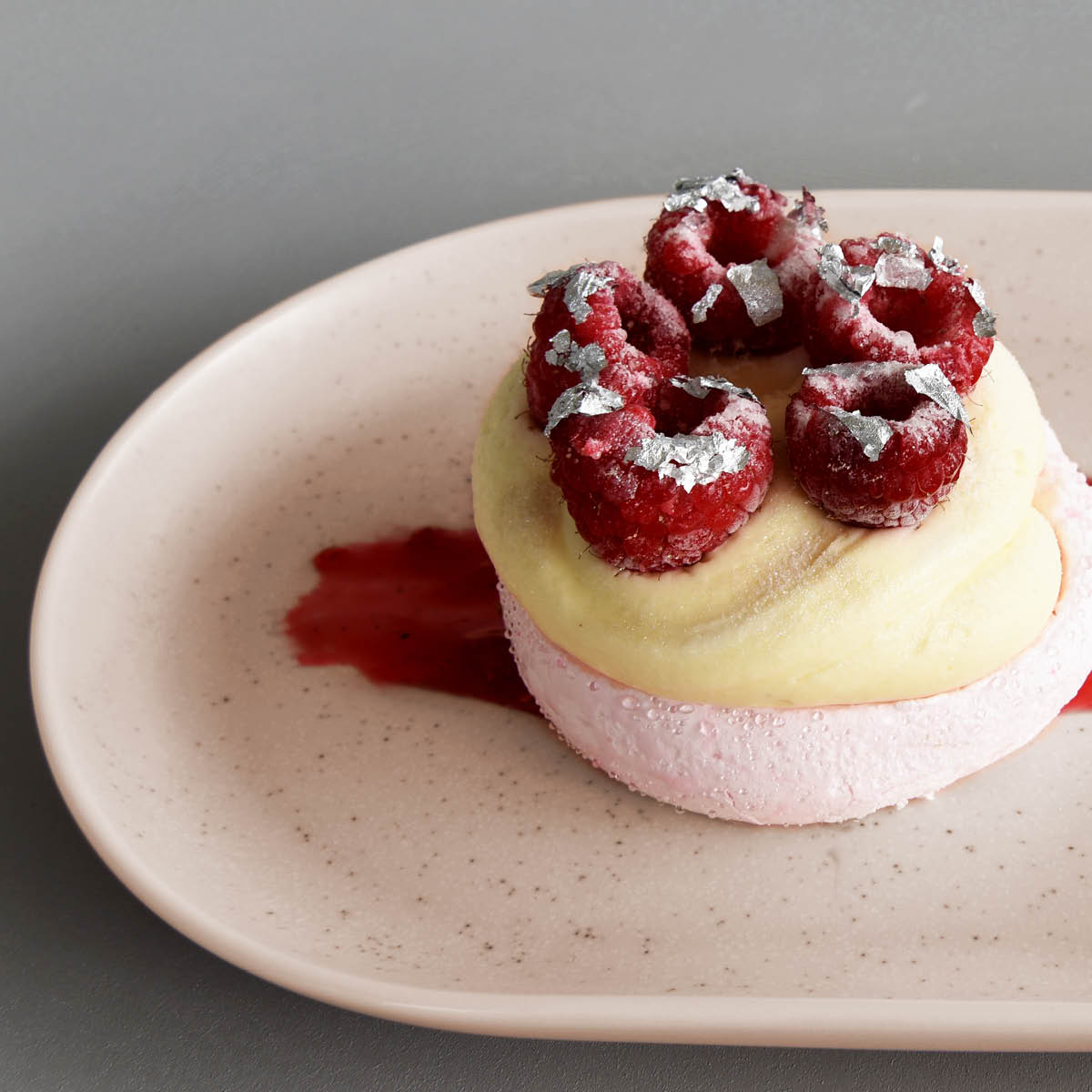 Urban Reactive Pink Oval Plate 250x160mm